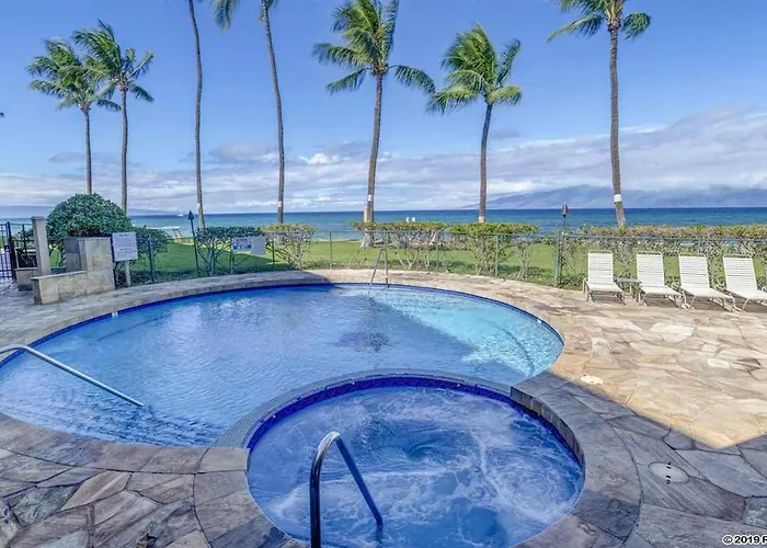 Lahaina Luxury Condos - Paki Maui